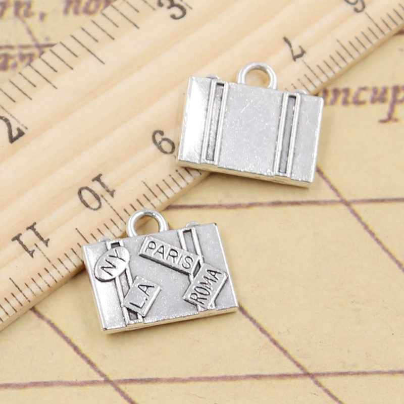 Vintage Fashion Paris - 10 Pcs Charms Reistassen New York