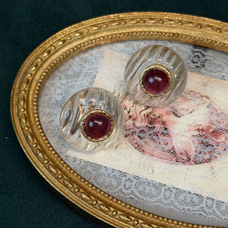 Vintage roze geglazuurde trans - Vintage Fashion Jewelry Brands recensie en prijs