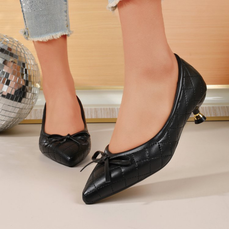 Vintage dames pumps met spitse - Vintage Fashion Aesthetic recensie en prijs